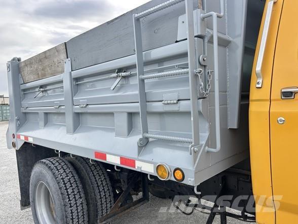 Ford F800 Kiperi kamioni