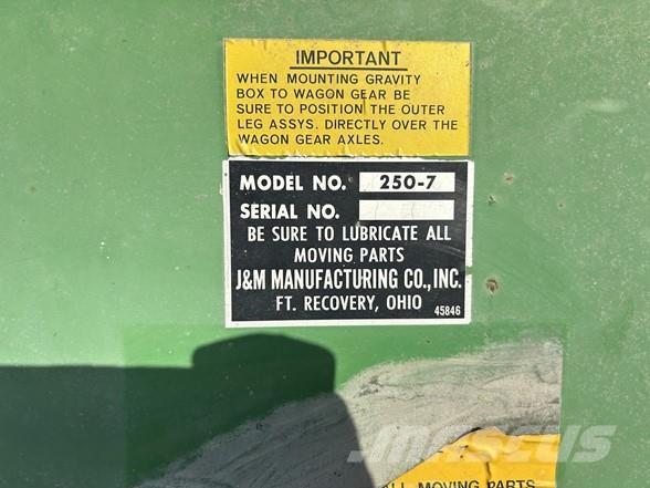 J&M 250-7 Prikolice za zrno