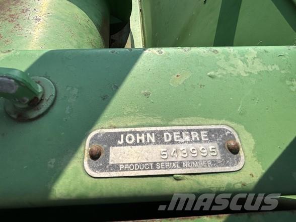 John Deere 220 Glave hederi za kombajne