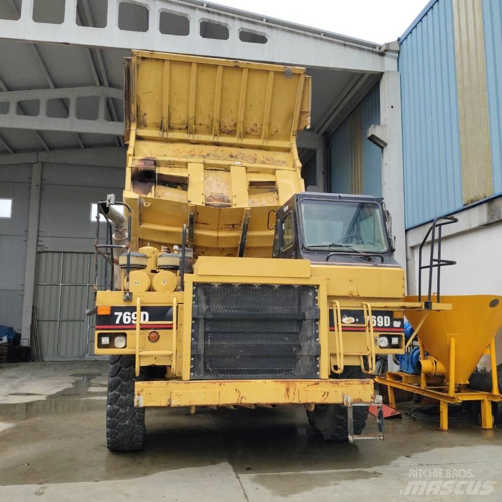 CAT 769 D Kruti damperi