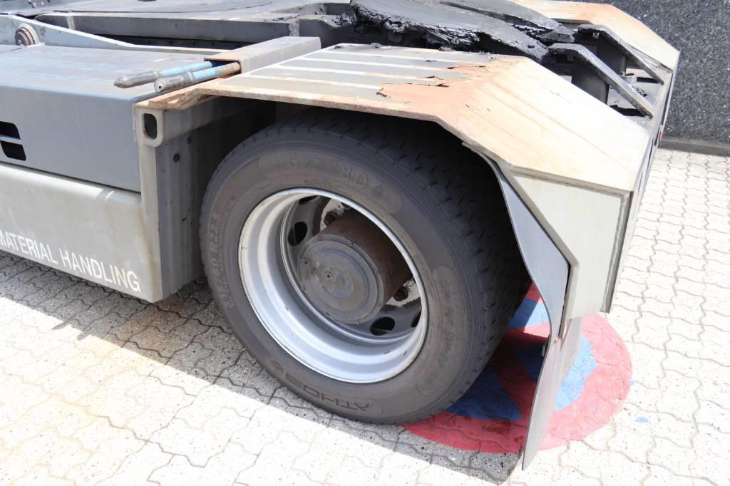 Kalmar TR 618 i Terminalni tegljači