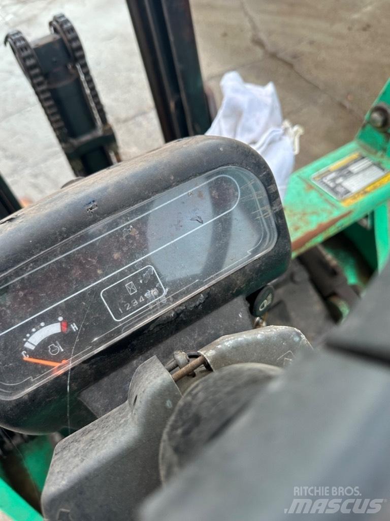 Mitsubishi FG 15 Plinski viljuškari