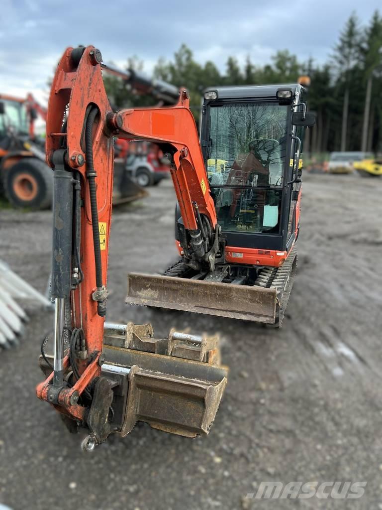 Kubota KX 027 Mini bageri < 7t