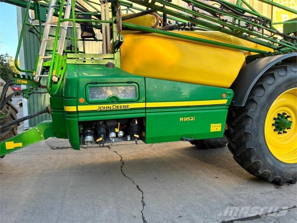 John Deere R952i Vučene prskalice