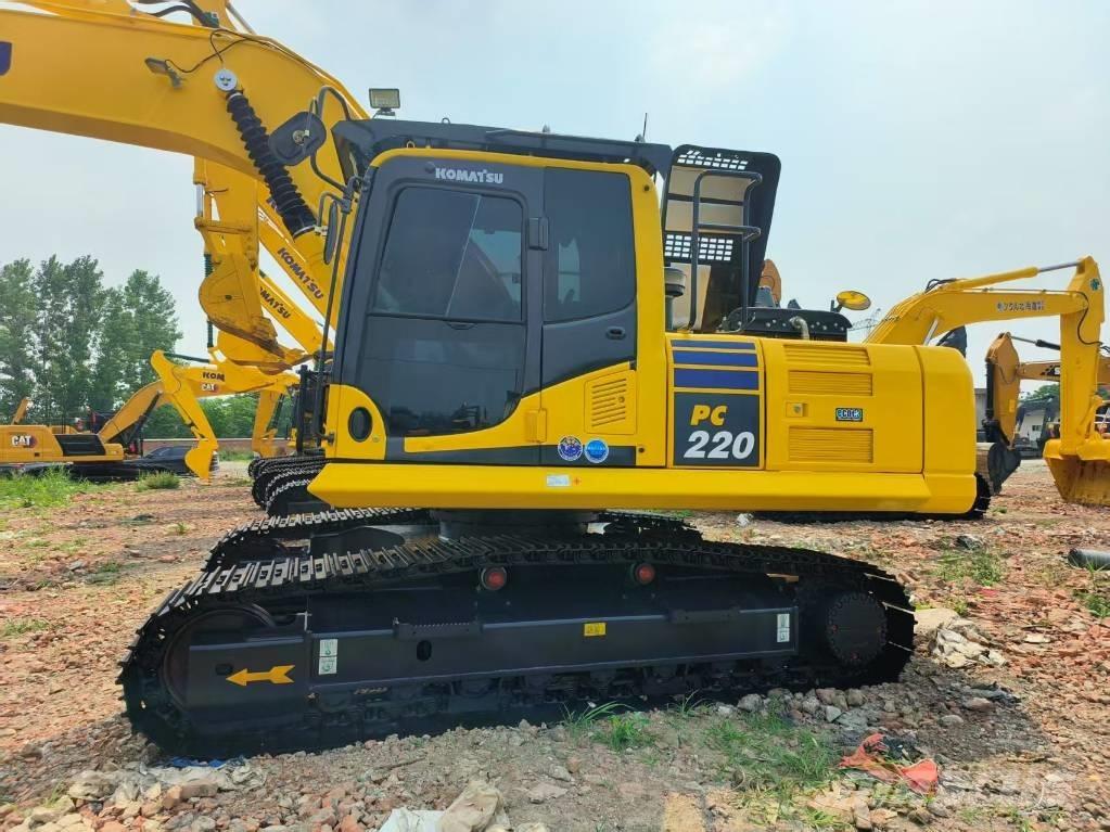 Komatsu PC 220-8 Bageri guseničari