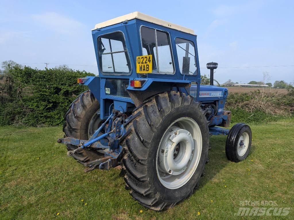 Ford 7000 Traktori