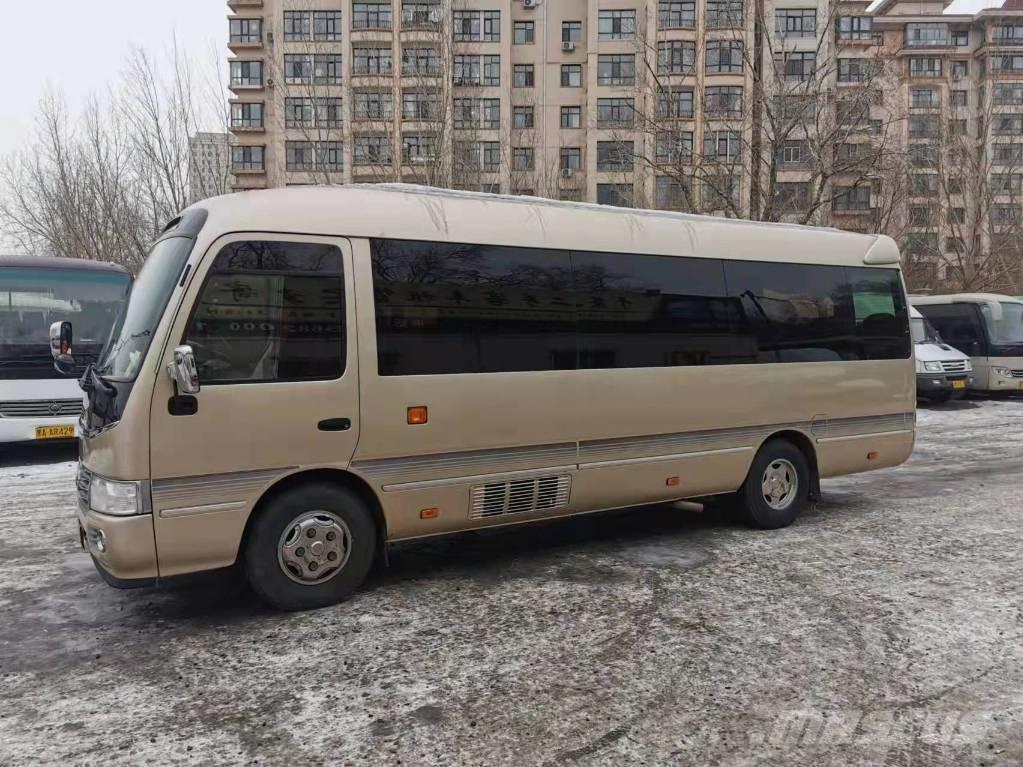 Toyota Coaster Bus Mini autobusi
