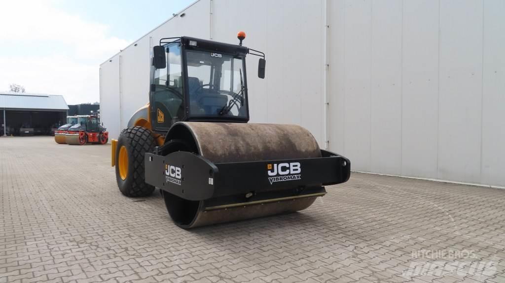 JCB VM166D Valjci sa jednim bubnjem