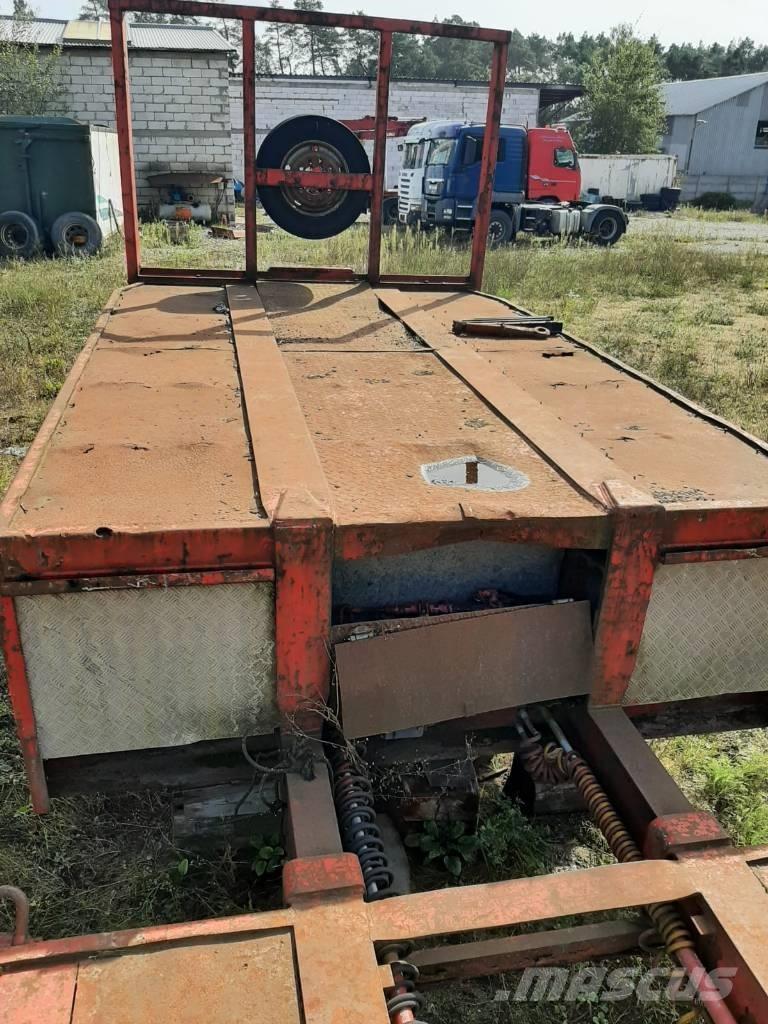 SAM B.M. Poluprikolice labudice