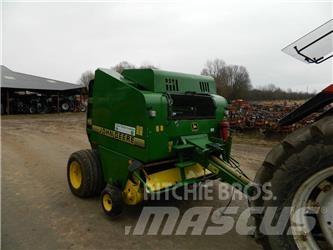 John Deere 575 Prese/balirke za rolo bale