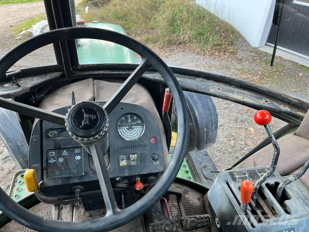 John Deere 2040 S Traktori