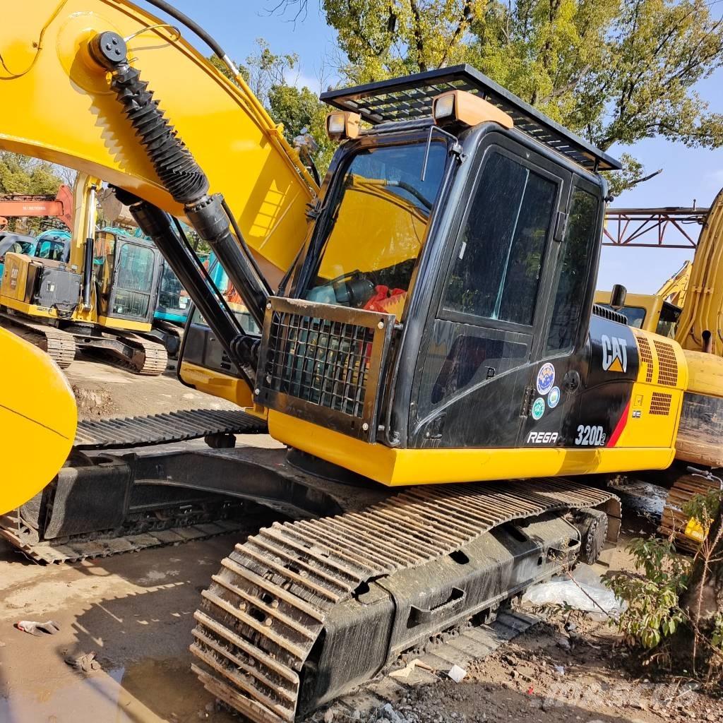 CAT 320 D2 Bageri guseničari