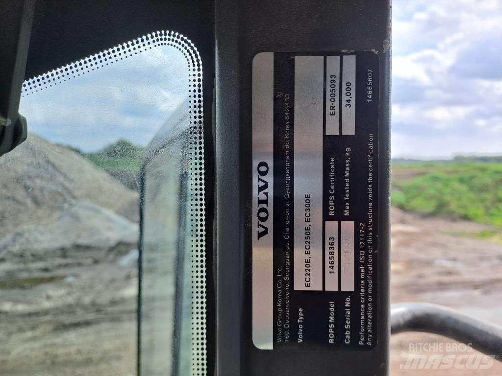 Volvo EC300EL Bageri guseničari