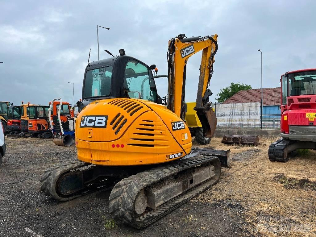 JCB 8085 ECO Midi bageri 7t – 12t