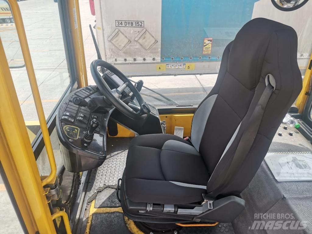 Mafi R332 Terminalni tegljači
