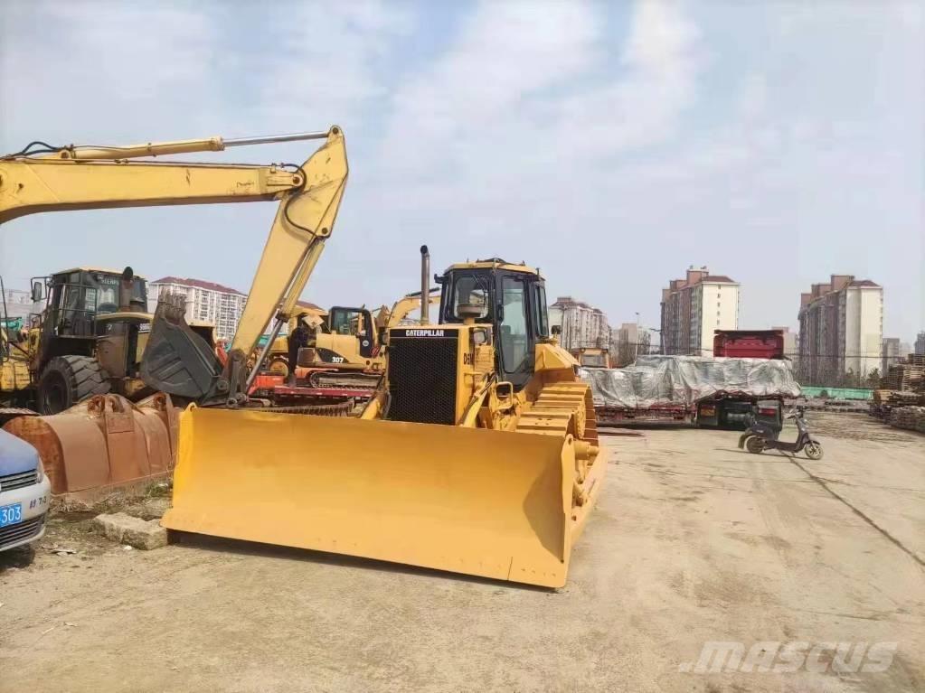 CAT D 6 M Buldožeri guseničari