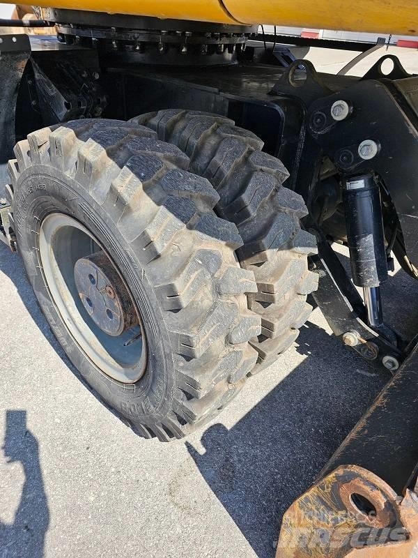 CAT M 318 F Bageri točkaši