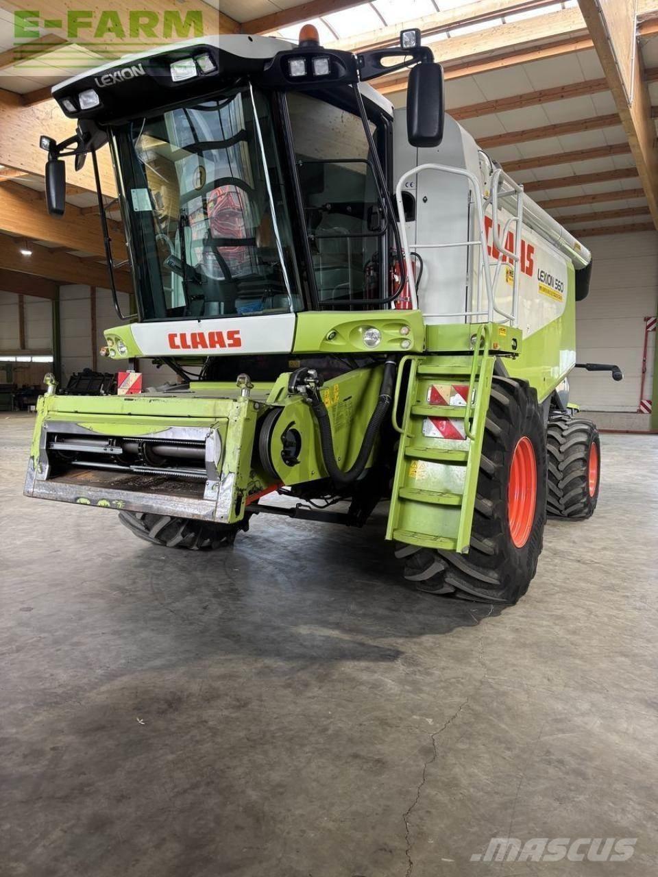 CLAAS lexion 560 Kombajni