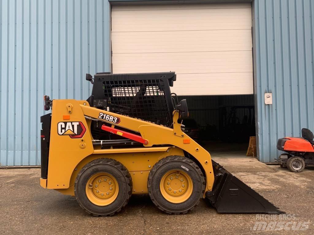 CAT 216 B 3 Mini utovarivači