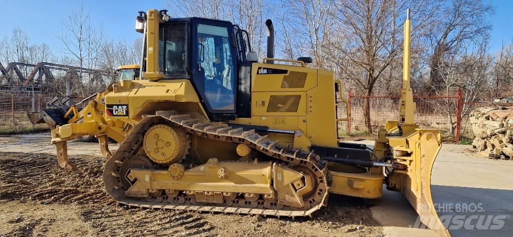 CAT D 6 N XL Buldožeri guseničari