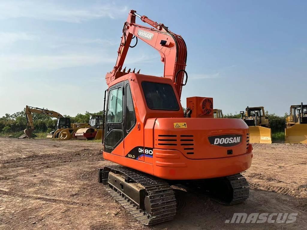 Doosan DH 80 Midi bageri 7t – 12t