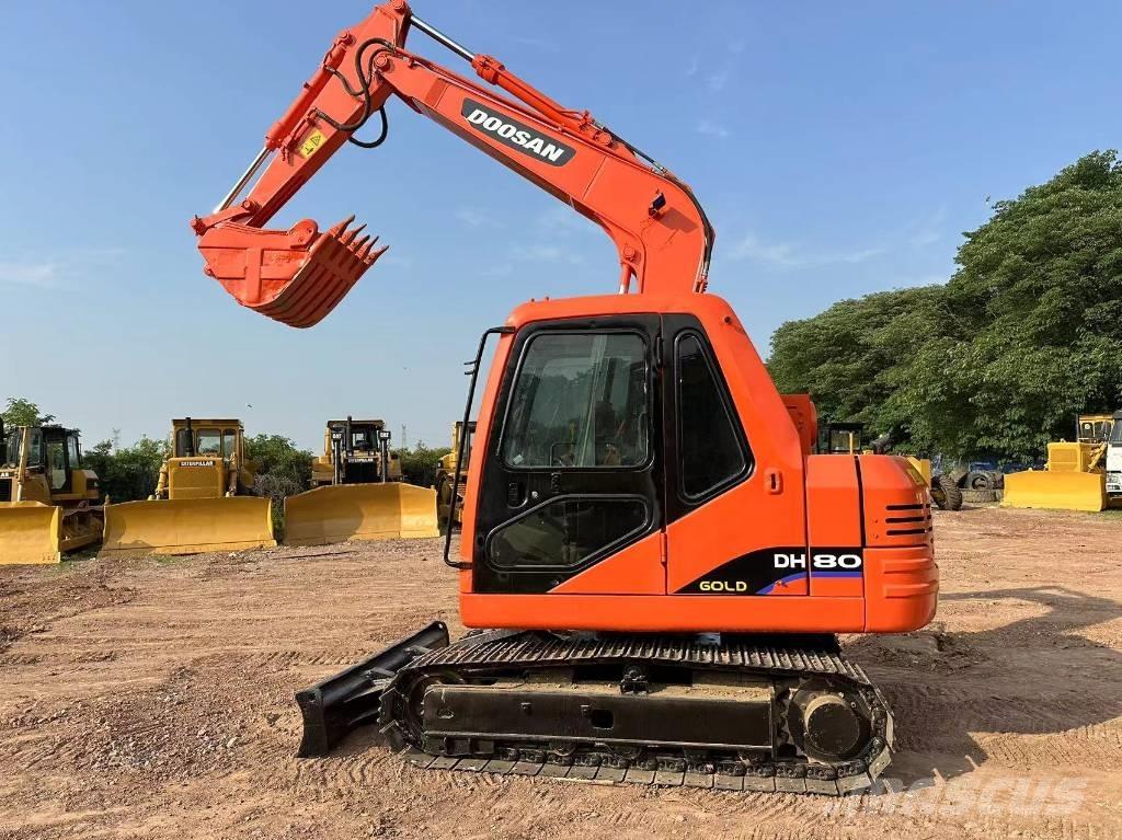 Doosan DH 80 Midi bageri 7t – 12t