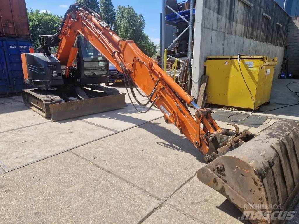 Hitachi ZX85US-5A Midi bageri 7t – 12t