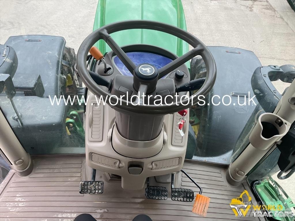 John Deere 6215 R Traktori
