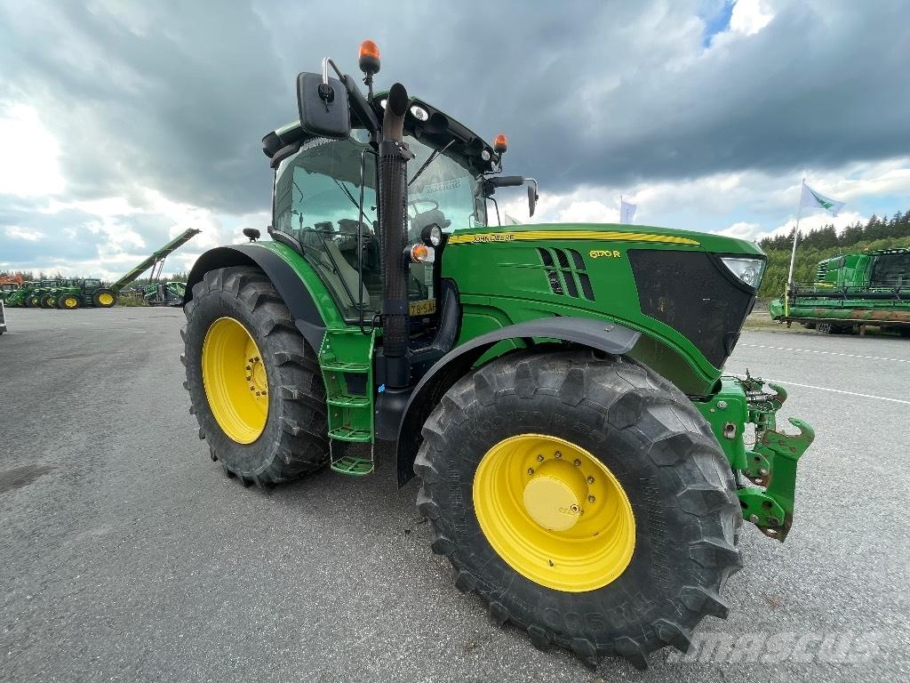 John Deere 6170 R Traktori