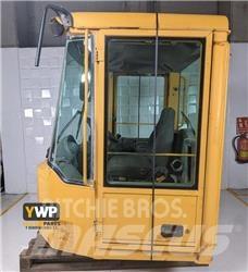 Volvo L 180 E Cab Kabine i unutrašnjost