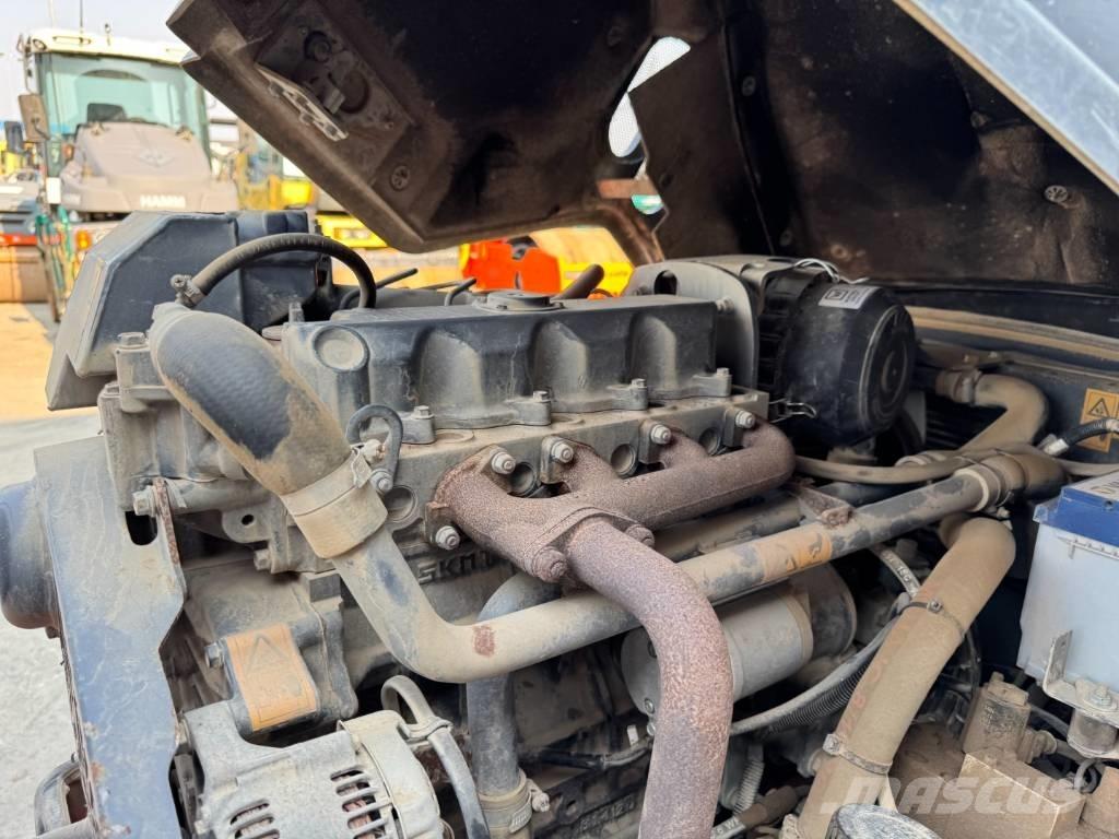 Hamm HD 14 VV Valjci sa duplim bubnjem