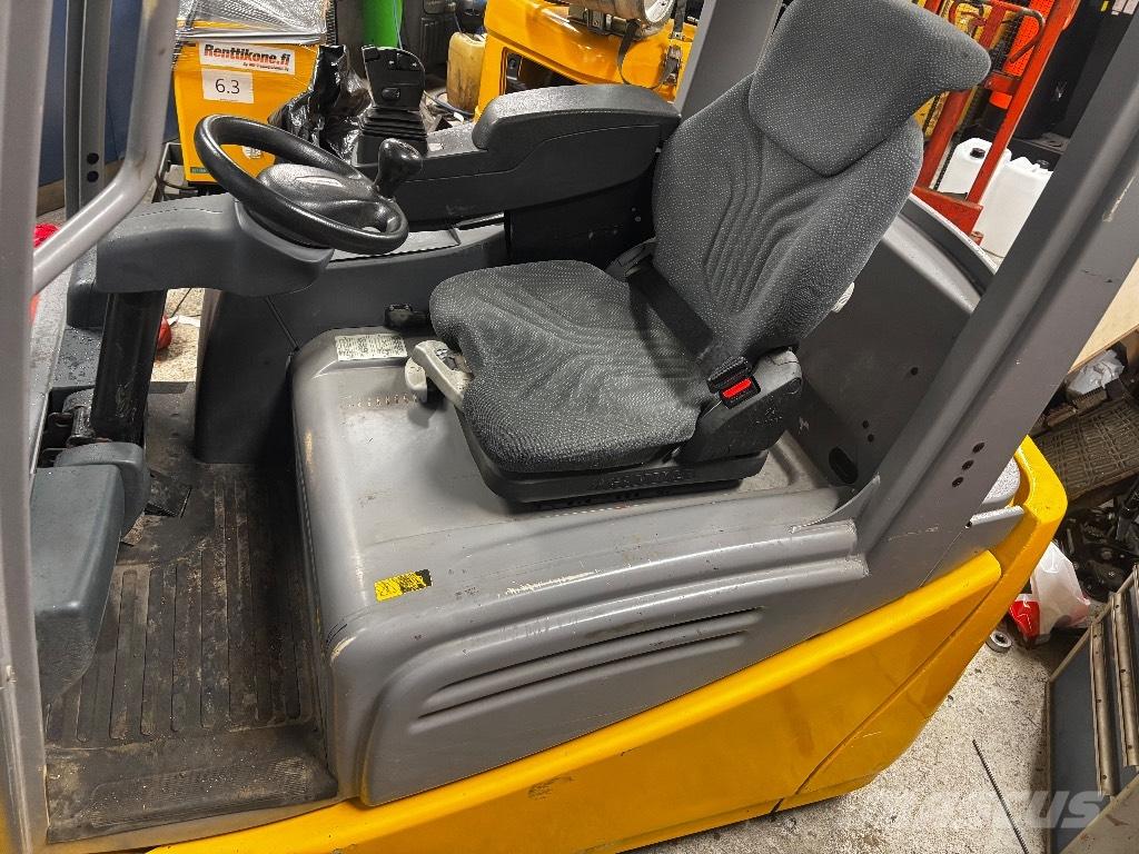 Jungheinrich EFG 216 Električni viljuškari