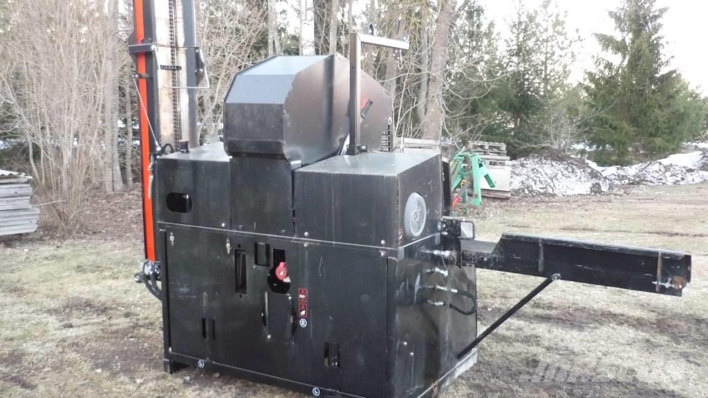 Palax C 750 PRO+ Cepači za drva, drobilice za drvo i strugači