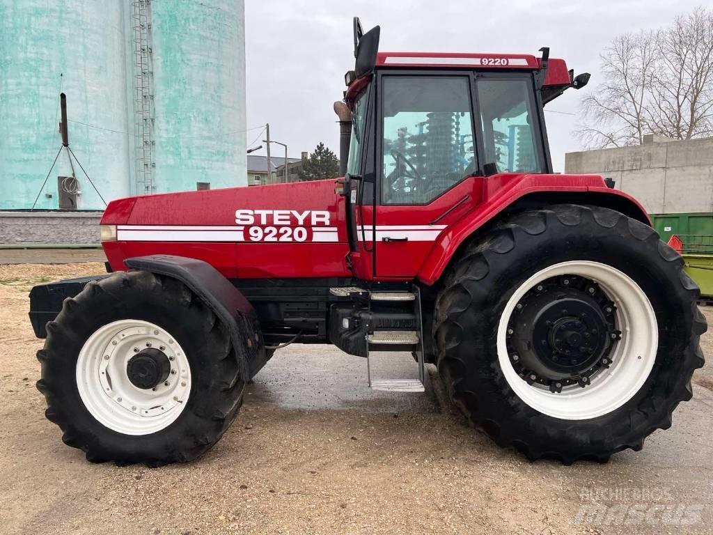 Steyr 9220 Traktori
