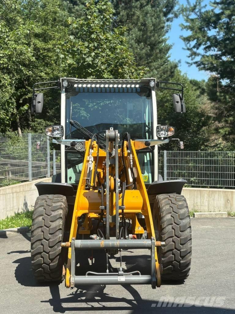 Liebherr L 506 Utovarivači na točkove