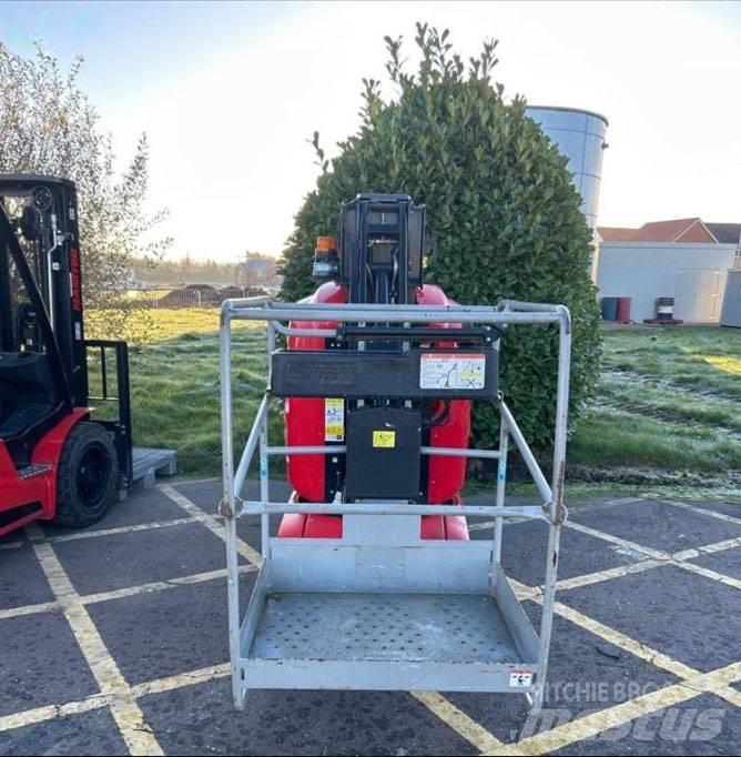 Manitou 100 VJR Jarbolne penjajuće platforme