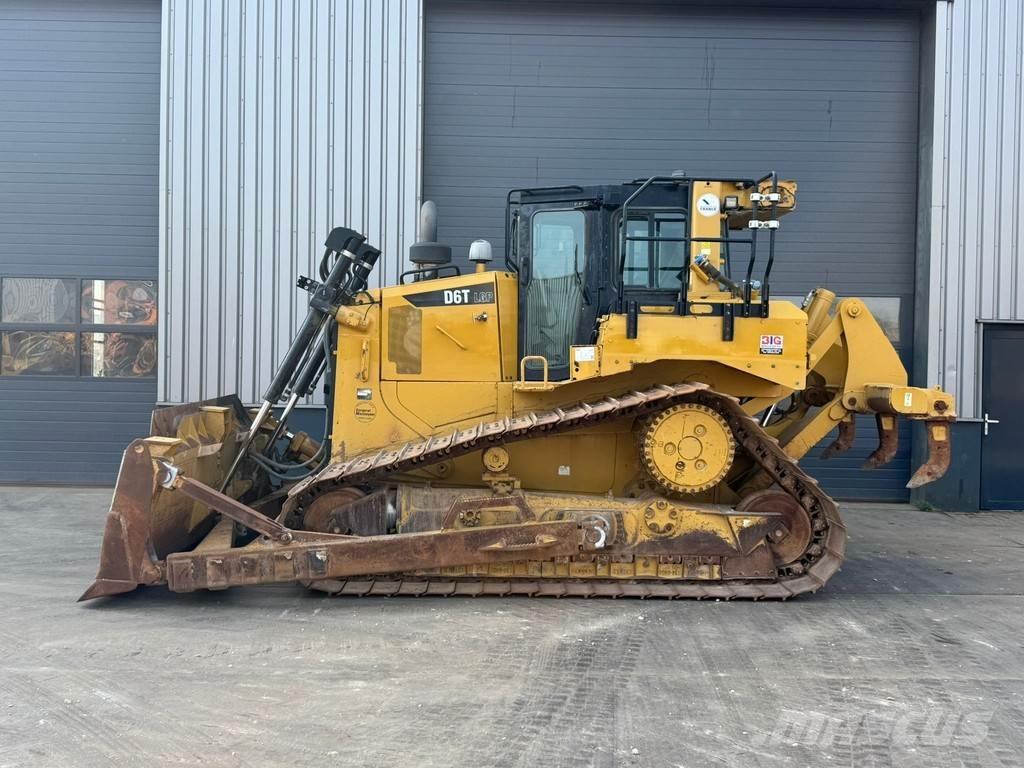 CAT D6T LGP Buldožeri guseničari