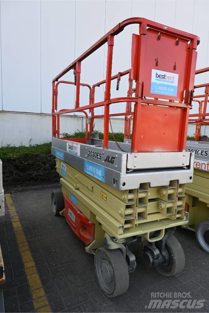 JLG 2030ES Makazaste platforme