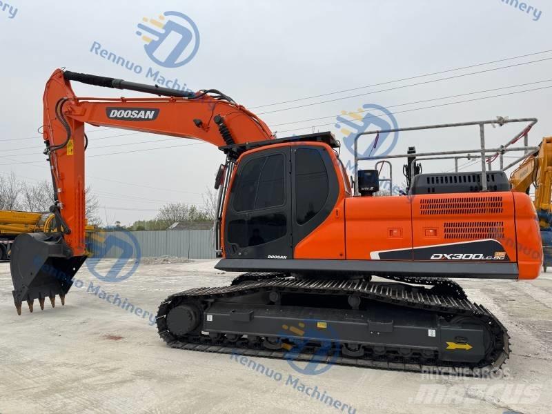 Doosan DX 300 LC-9C Bageri guseničari