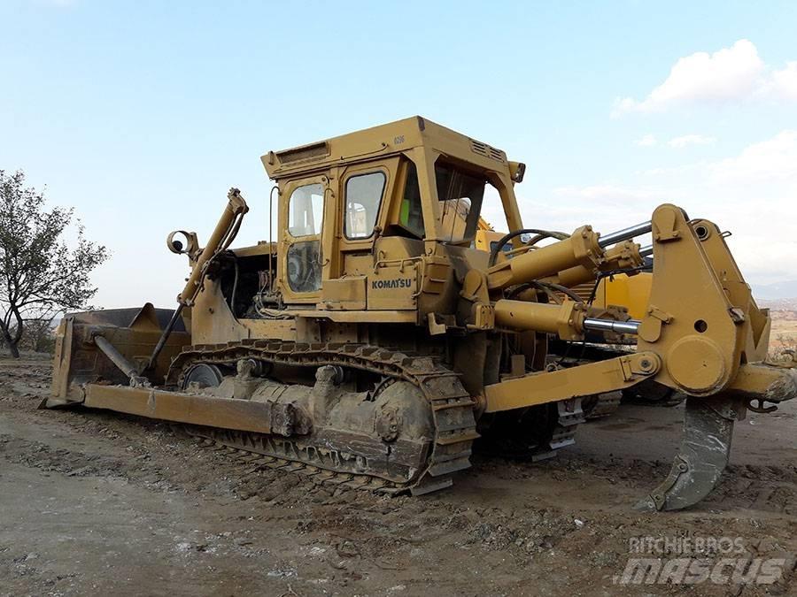 Komatsu D 155 A-1 Buldožeri guseničari