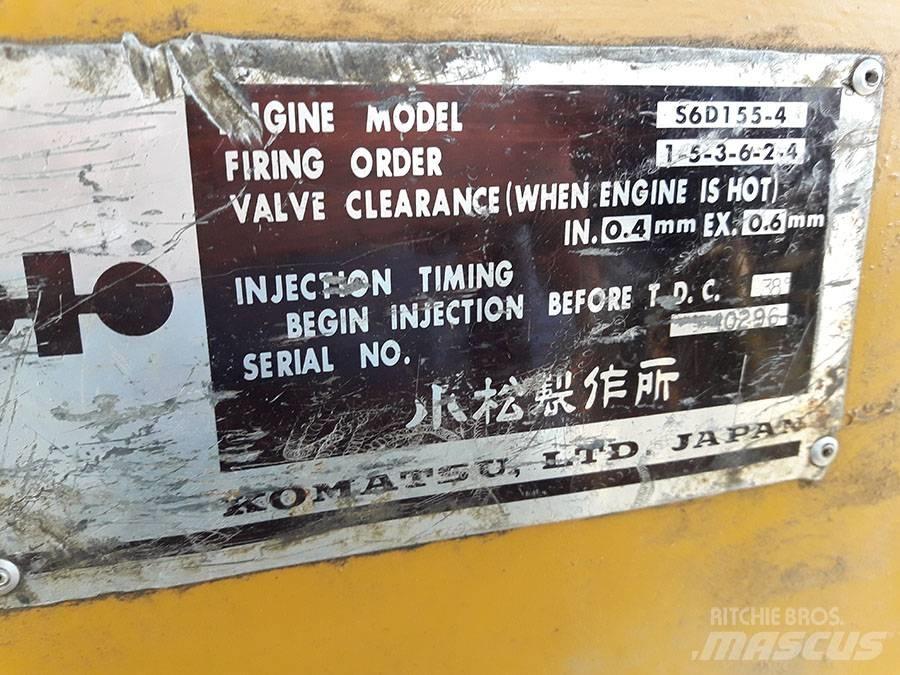 Komatsu D 155 A-1 Buldožeri guseničari