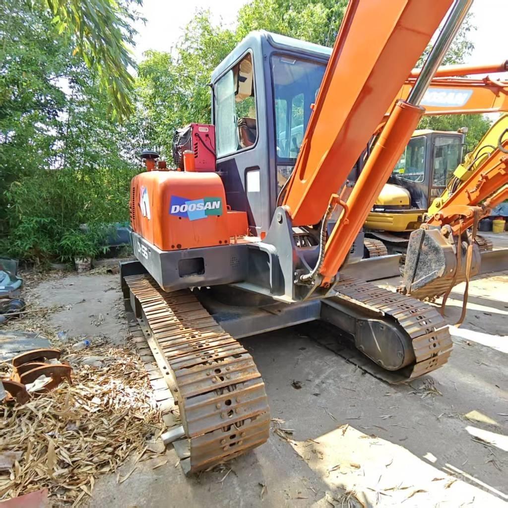 Doosan DH 55 Mini bageri < 7t