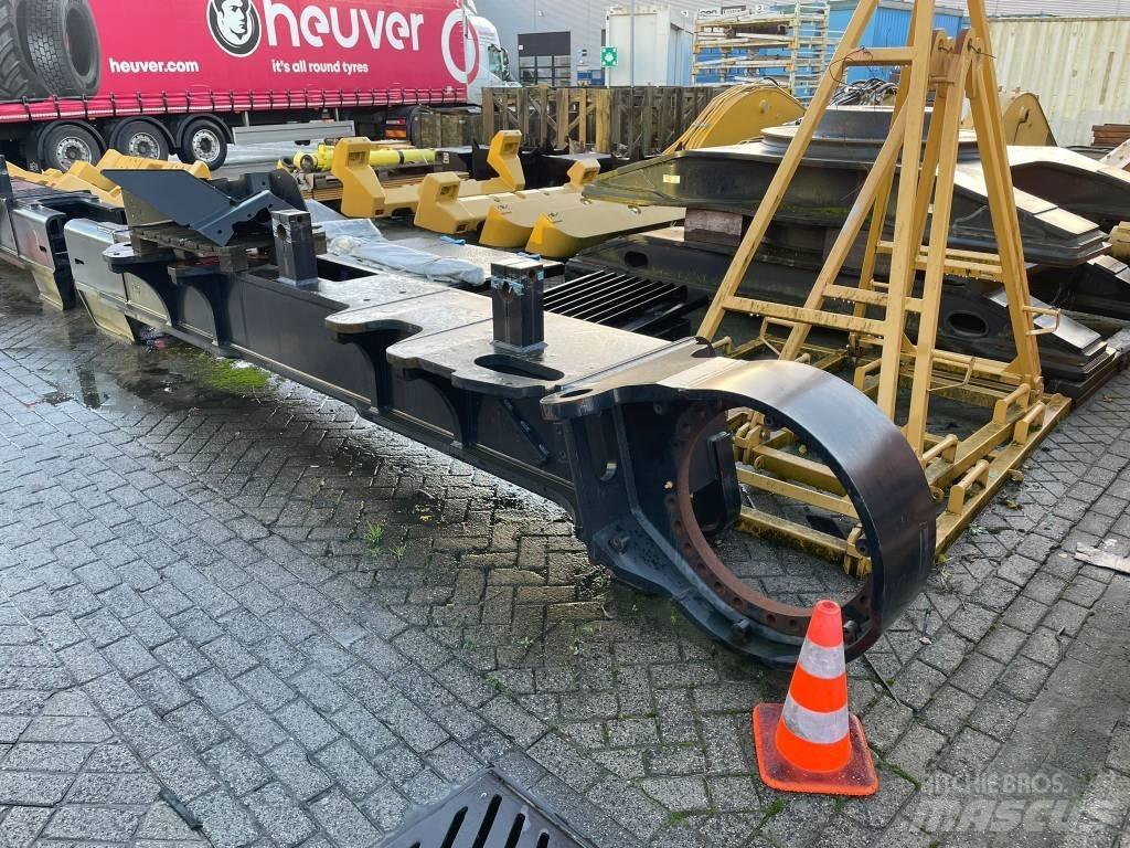 CAT 390 F L Šasija i vešenje