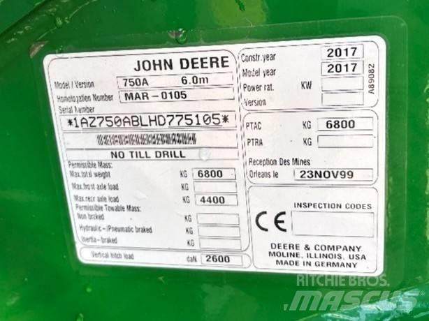 John Deere 750 A Sejačice