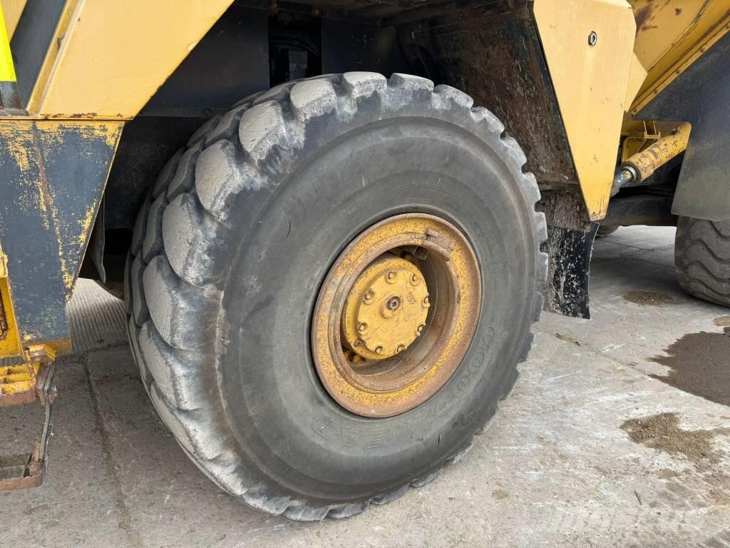 Komatsu HM 350-1 Zglobni damperi