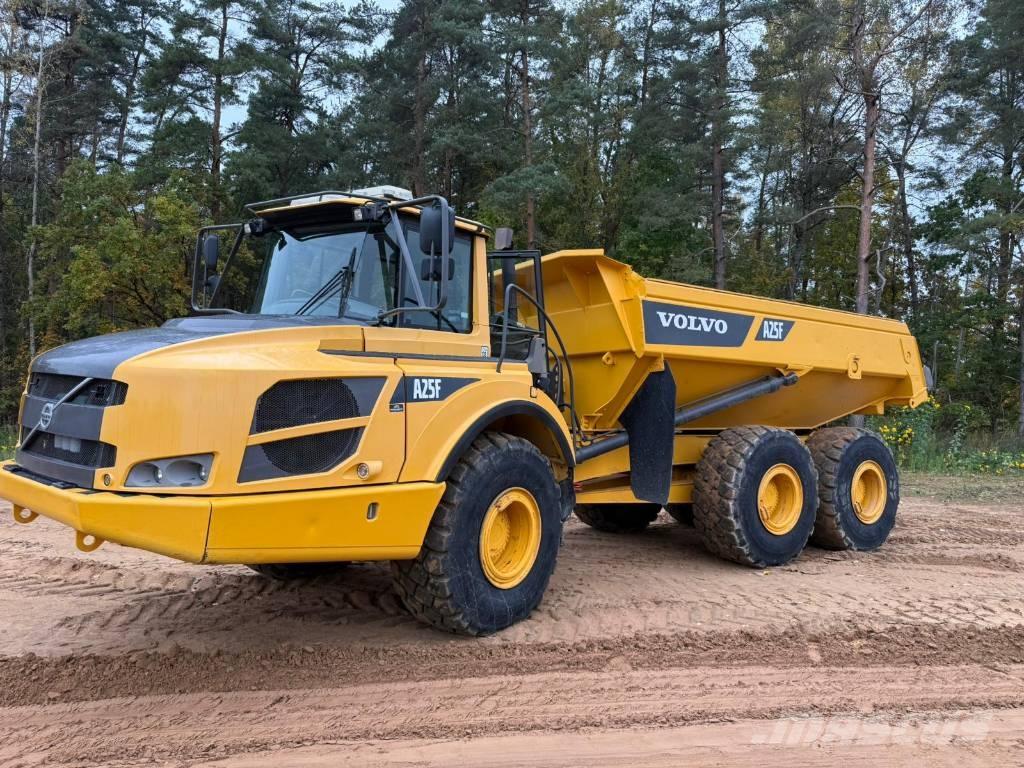 Volvo A 25 F Zglobni damperi