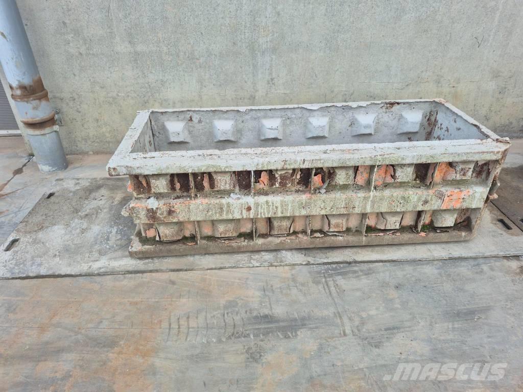  Betonblock 180x60x60 Alati za betonske radove