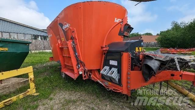Kuhn Profile 1470 Hranilice za živinu