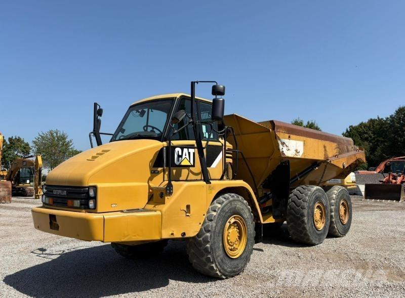 CAT 730 Zglobni damperi