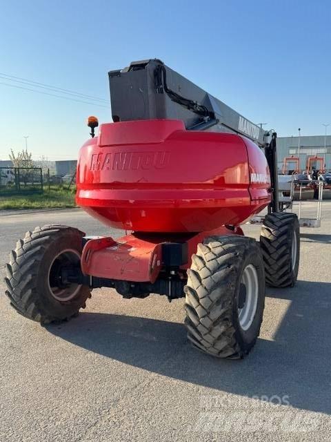 Manitou 200 ATJ Teleskopske samohodne platforme
